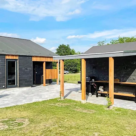 Holiday home Xxv