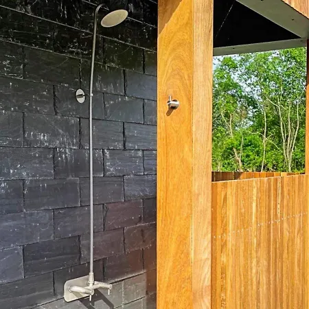 9 Person In Dannemare