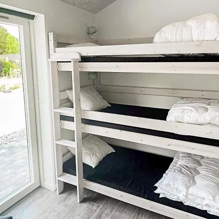 Xxv Holiday home *