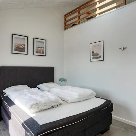 Xxv Holiday home *